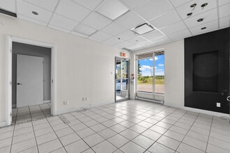 3260 Av Watt, Québec, QC à louer Photo intérieure– Image 1 sur 6