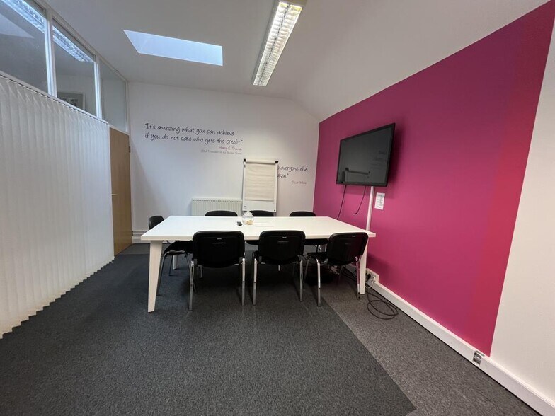 Gulpher Rd, Felixstowe à louer - Photo de l’immeuble – Image 3 sur 9