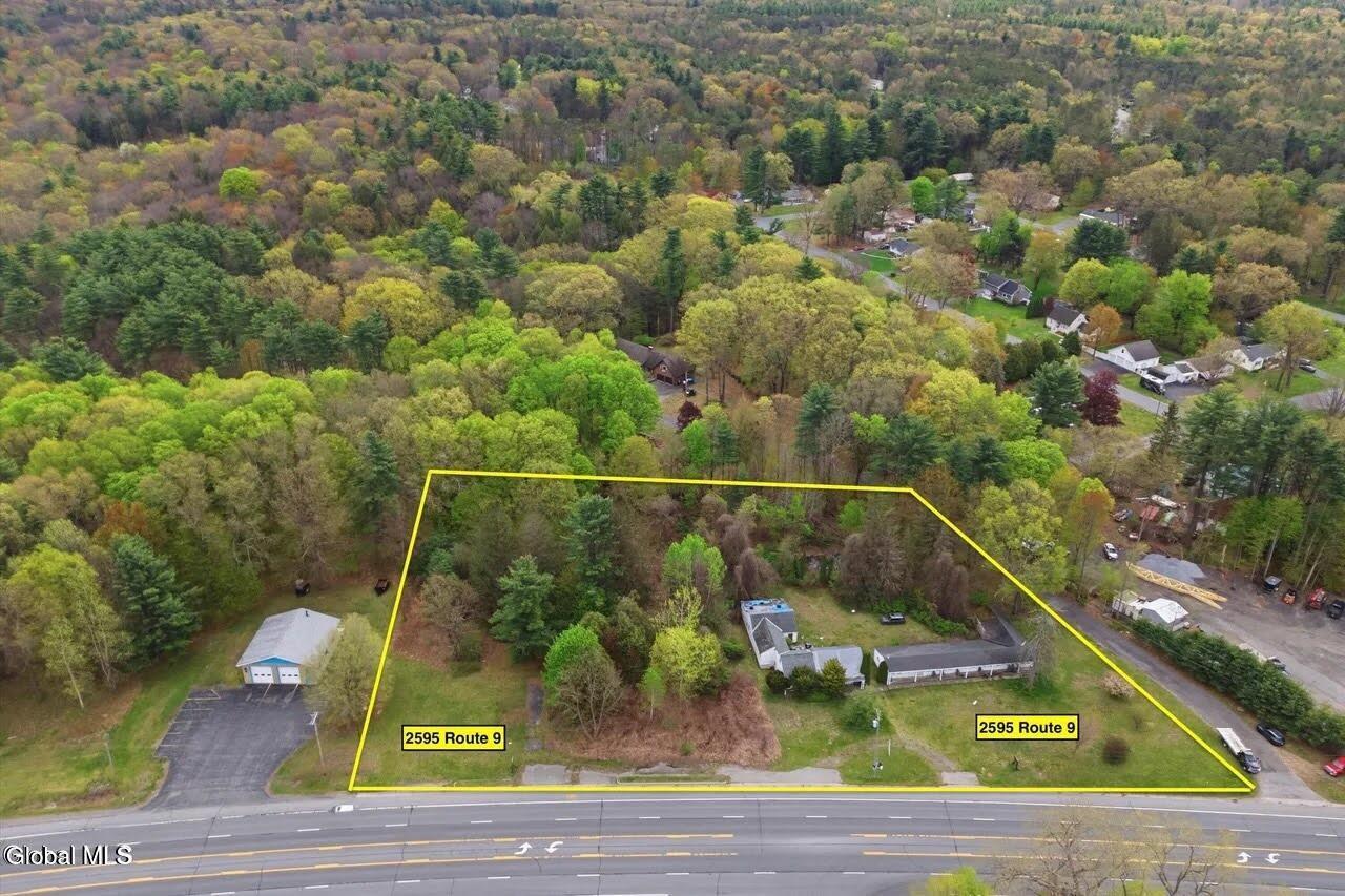 2595-2599 US 9, Malta, NY à vendre Photo de l’immeuble– Image 1 sur 4