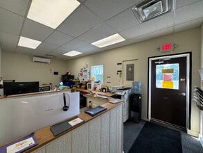 62 Enterprise Dr, Ann Arbor, MI à louer Photo intérieure– Image 1 sur 9