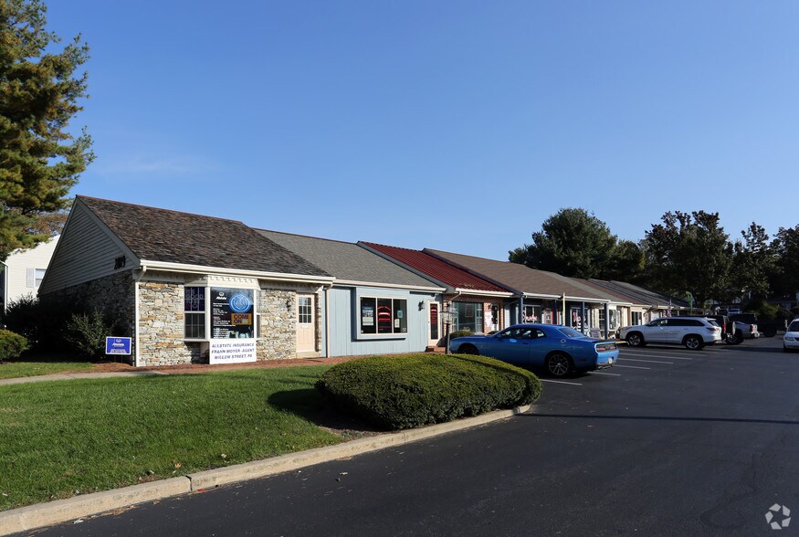 2819 Willow St Pike, Willow Street, PA à louer - Photo principale – Image 2 sur 8