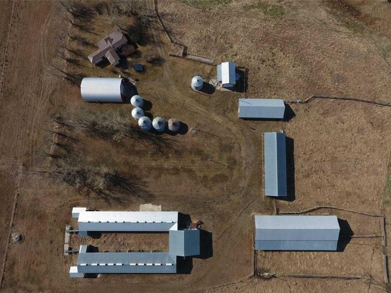 Township 303 Rd, Cremona, AB à vendre - Photo principale – Image 1 sur 1