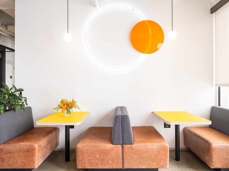 Two Embarcadero Ctr, San Francisco, CA à louer - Photo intérieure – Image 1 sur 8