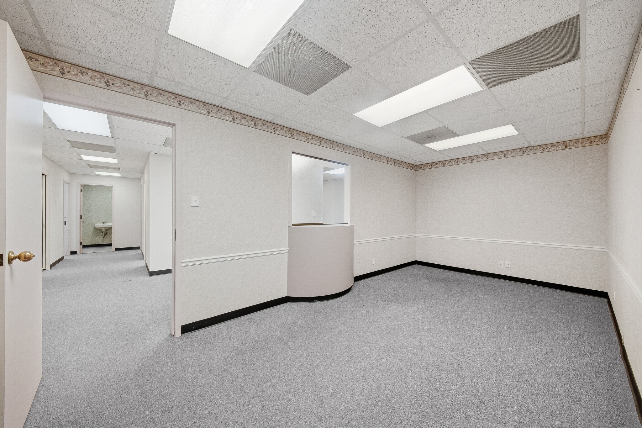 1610 James Bowie Dr, Baytown, TX à louer Photo intérieure– Image 1 sur 10