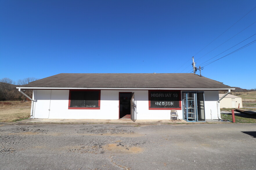 2865 Hwy 10, Hartsville, TN à vendre - Photo de l’immeuble – Image 2 sur 27