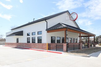 Plus de détails pour 418 Main St, Jenks, OK - Local commercial à vendre