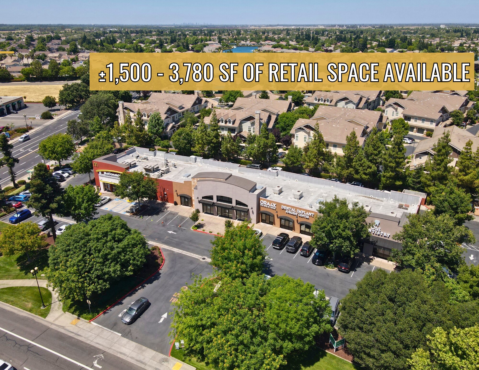 2733 Elk Grove Blvd, Elk Grove, CA à louer Photo principale– Image 1 sur 9