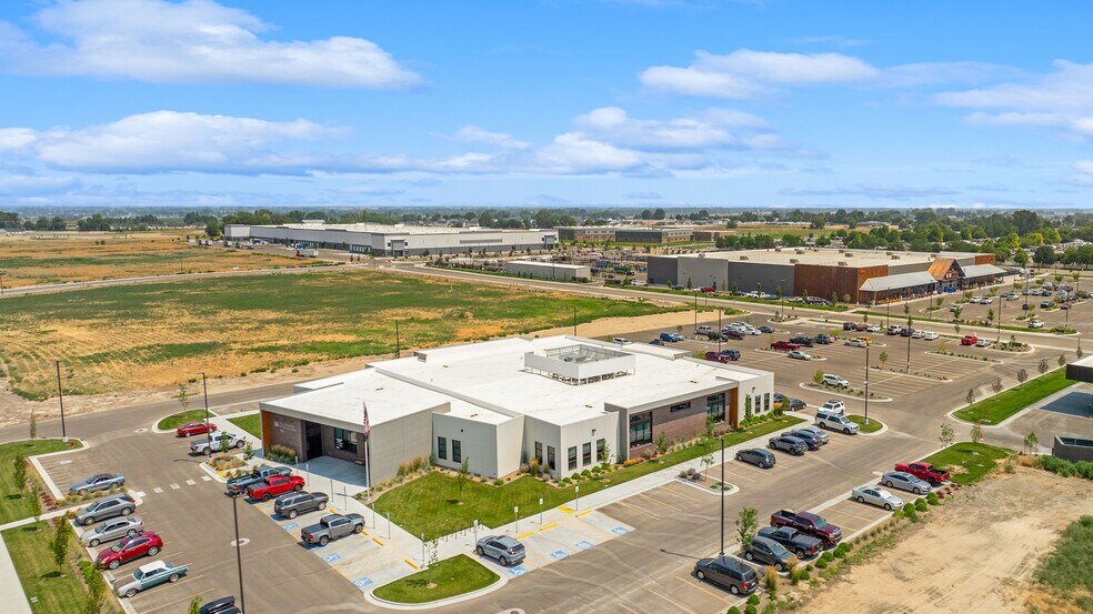 805 Saddle Ave, Caldwell, ID à vendre - Photo de l’immeuble – Image 3 sur 15