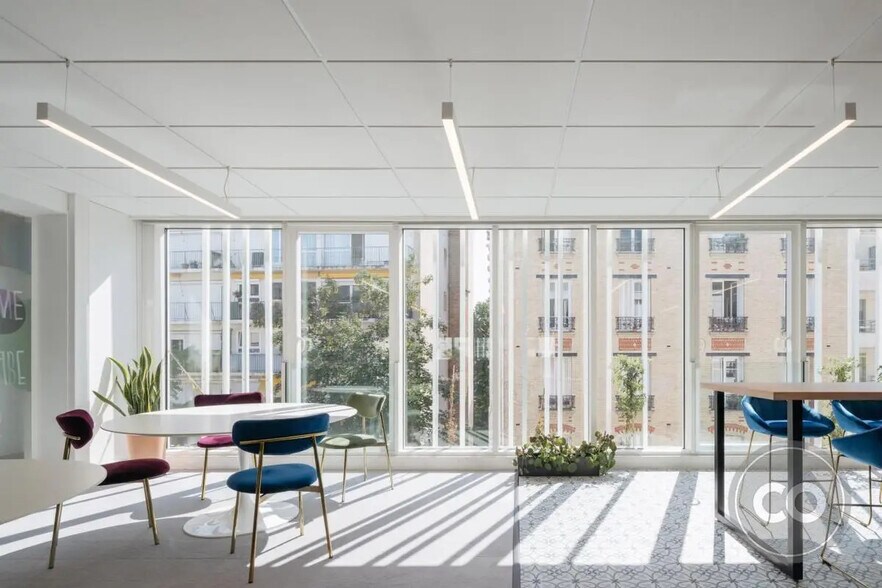 Bureau dans Boulogne-Billancourt à louer - Photo de l’immeuble – Image 2 sur 7