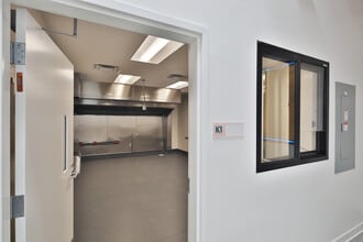 3716 Eagle Rock Blvd, Los Angeles, CA à louer Photo intérieure– Image 2 sur 2