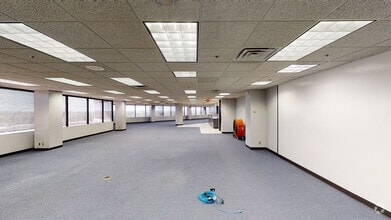 10159 E 11th St, Tulsa, OK à louer Numérisation 3D Matterport– Image 1 sur 12
