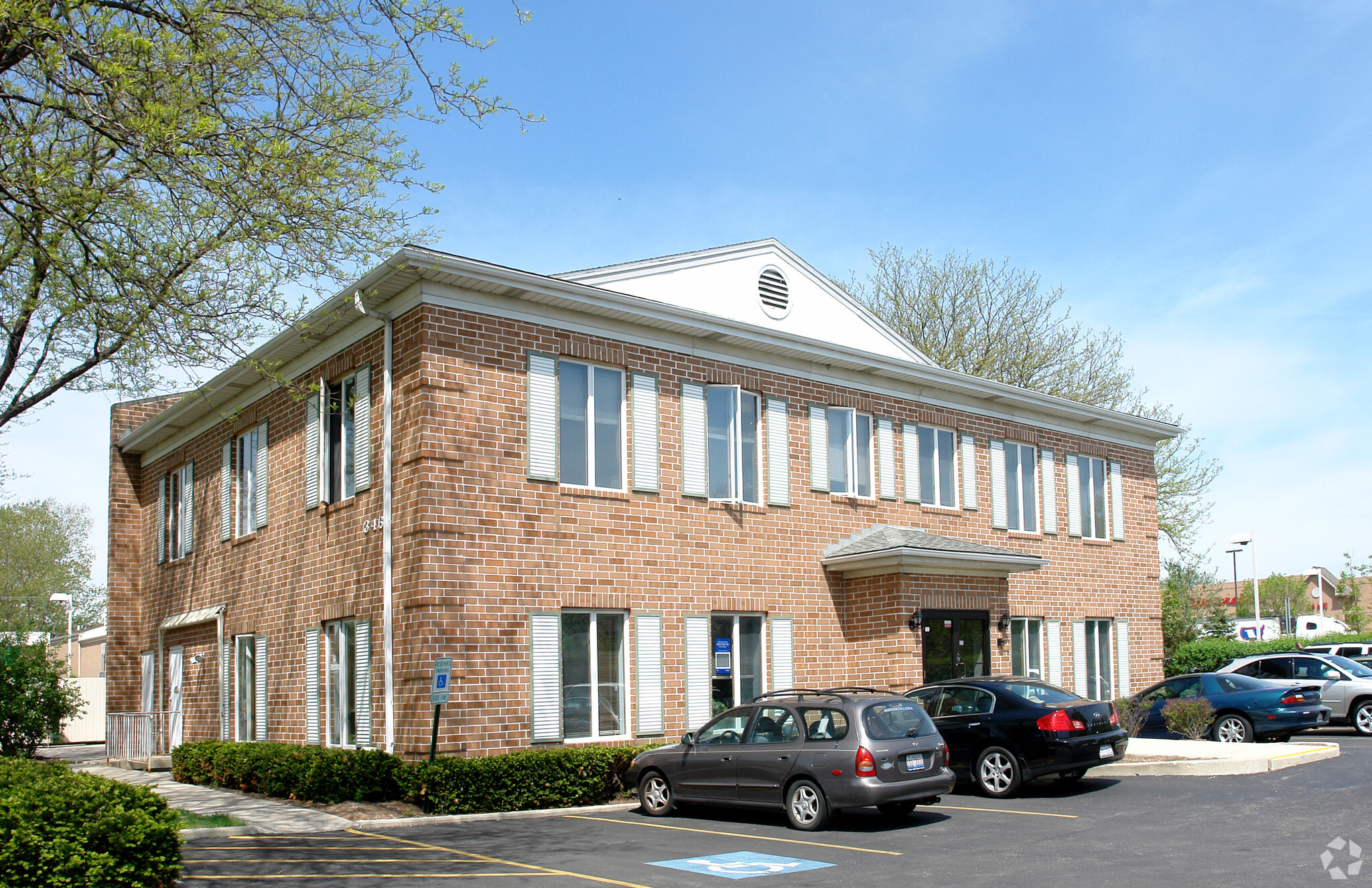 346 Taft Ave, Glen Ellyn, IL à louer Photo principale– Image 1 sur 8