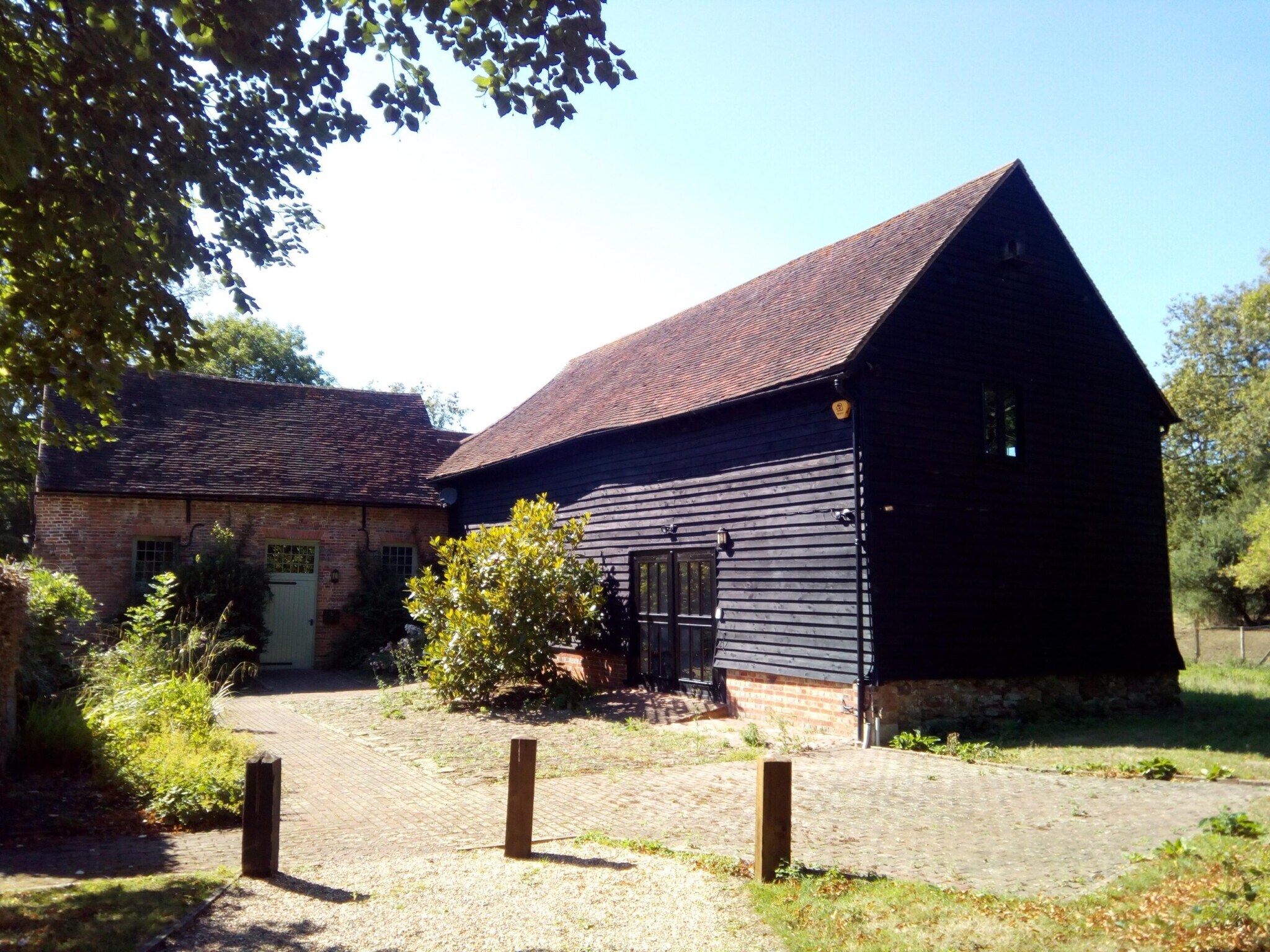 Okewood Hill, Dorking à louer Photo principale– Image 1 sur 4