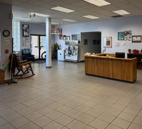 1059 E Tri County Blvd, Oliver Springs, TN à louer - Photo de l’immeuble – Image 3 sur 33
