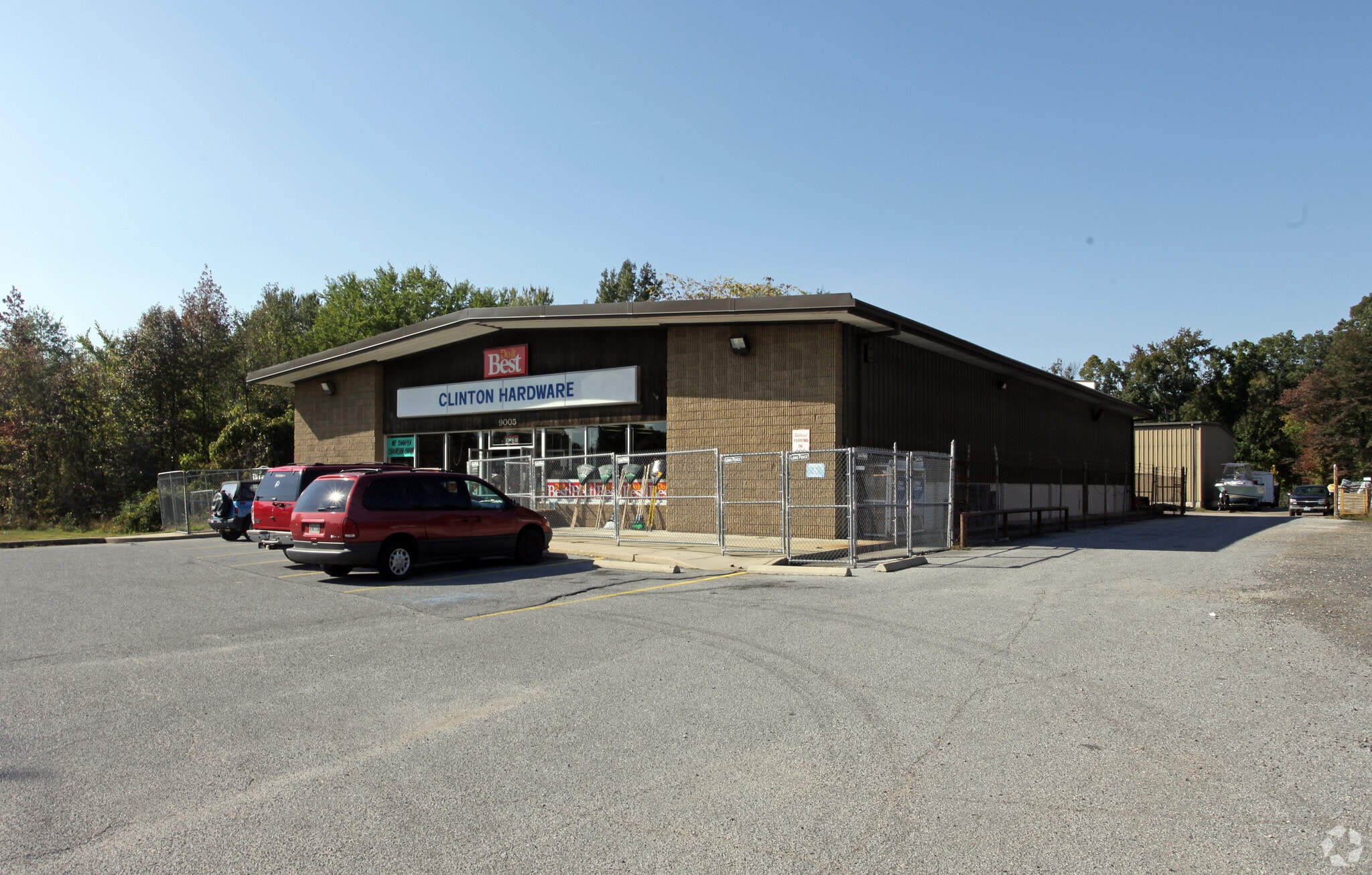 9005 Woodyard Rd, Clinton, MD à louer Photo principale– Image 1 sur 20