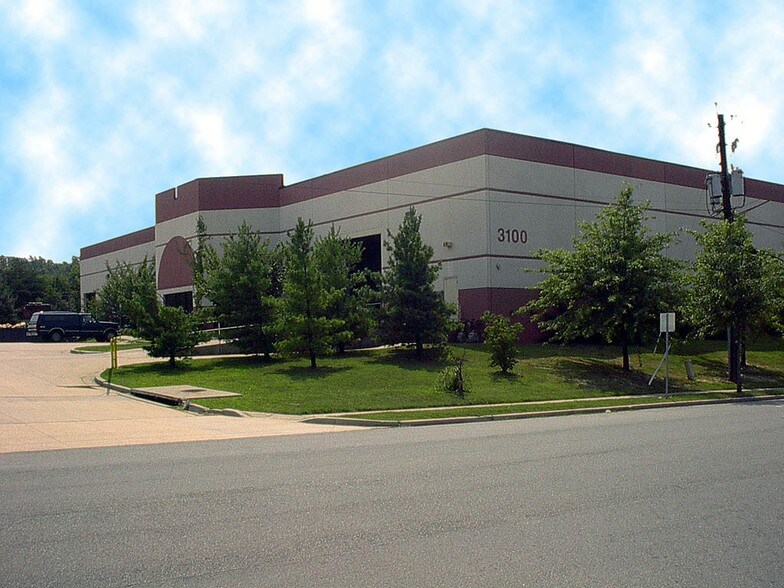 3100 Kaverton Rd, Forestville, MD à louer - Photo de l’immeuble – Image 2 sur 5