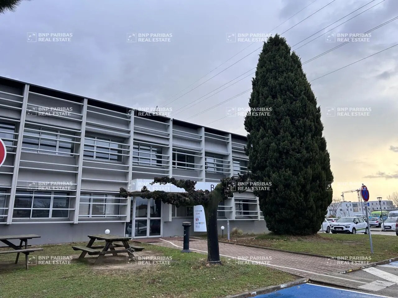 Bureau dans Castelnau-le-Lez à louer Photo de l’immeuble– Image 1 sur 27