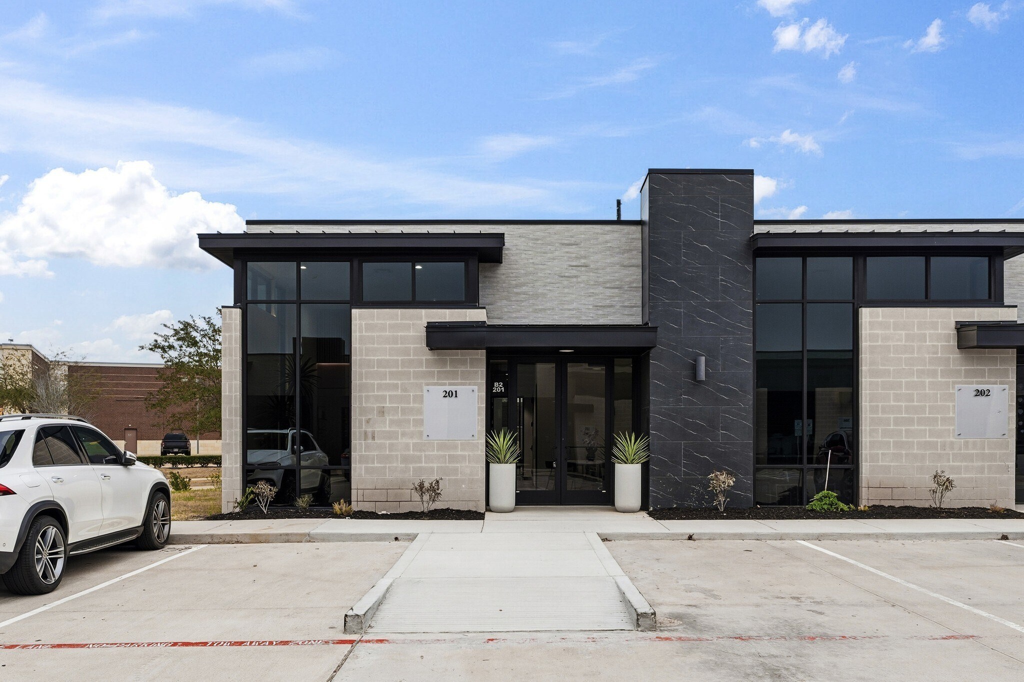 1030 Katy Fort Bend Rd, Katy, TX à vendre Photo principale– Image 1 sur 28