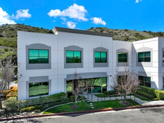 Plus de détails pour 232 Avenida Fabricante, San Clemente, CA - Industriel/Logistique à louer