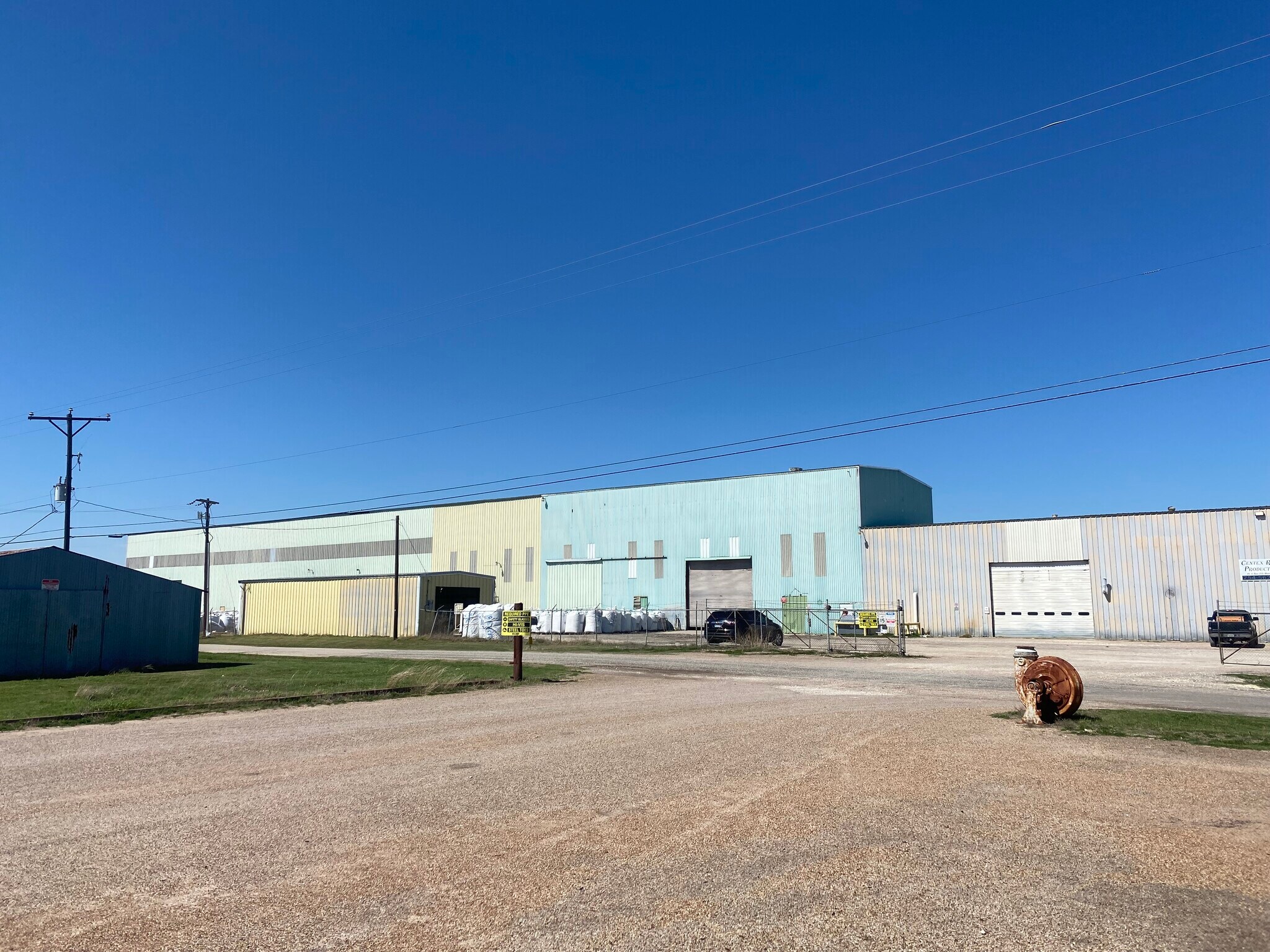 1428 County Road 930, Mexia, TX à vendre Photo de l’immeuble– Image 1 sur 10