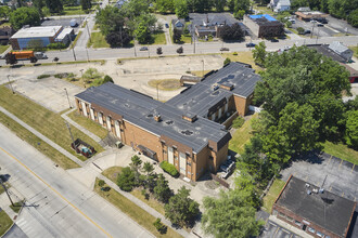 16231 Broadway Ave, Maple Heights, OH - VUE AÉRIENNE  vue de carte - Image1