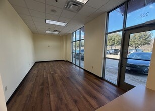 4800 Hedgcoxe Rd, Plano, TX à louer Photo intérieure– Image 1 sur 20