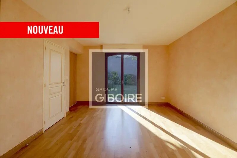 Bureau dans Noyal-Châtillon-sur-Seiche à vendre - Photo intérieure – Image 3 sur 5