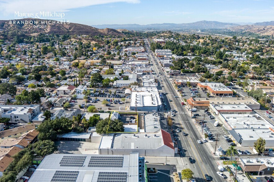 10446-10448 1/2 Scoville Ave, Sunland, CA à vendre - Photo de l’immeuble – Image 2 sur 45
