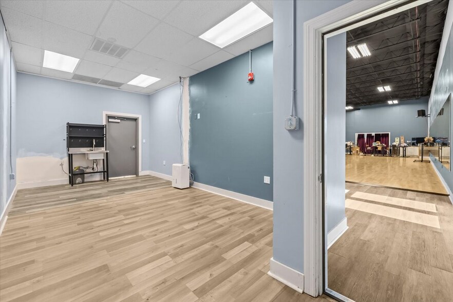 3350 Tyrone Blvd N, Saint Petersburg, FL à louer - Photo intérieure – Image 3 sur 9