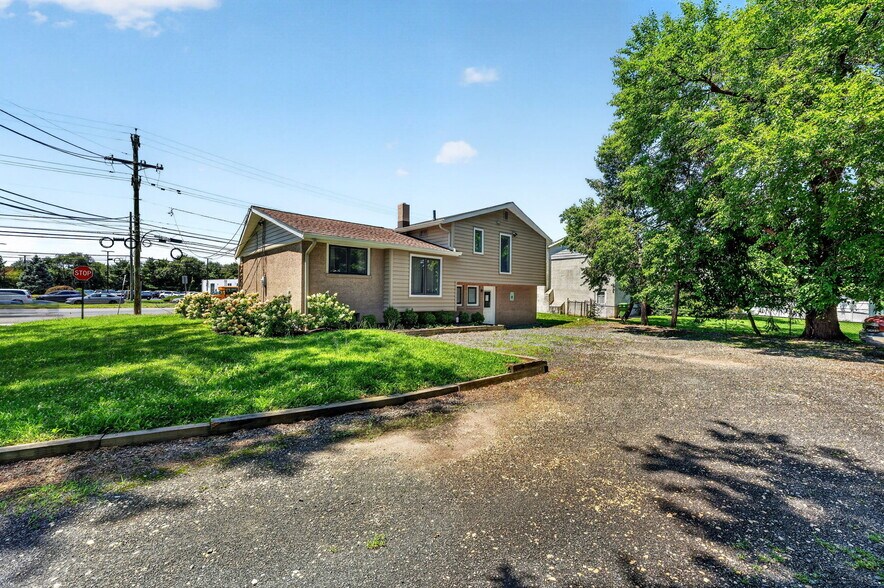 79 S Maple Ave, Marlton, NJ à vendre - Photo de l’immeuble – Image 3 sur 35