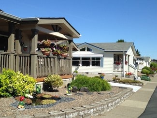 Plus de détails pour 4754 Center St NE, Salem, OR - Logement à vendre