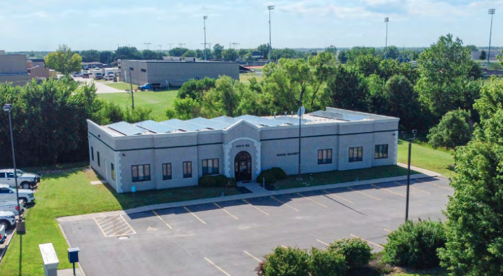 3010 W 18th Ave, Emporia, KS à vendre - Photo de l’immeuble – Image 2 sur 4
