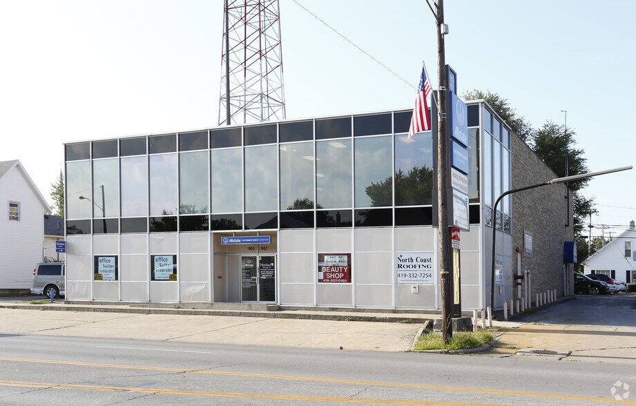 905 W State St, Fremont, OH à louer - Photo de l’immeuble – Image 3 sur 3
