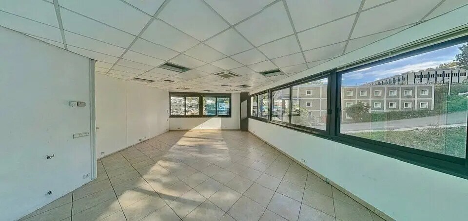 Bureau dans Vallauris à louer - Photo intérieure – Image 3 sur 4