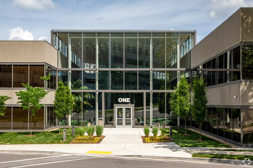 750 Old Hickory Blvd, Brentwood, TN à louer - Photo de l’immeuble – Image 1 sur 16