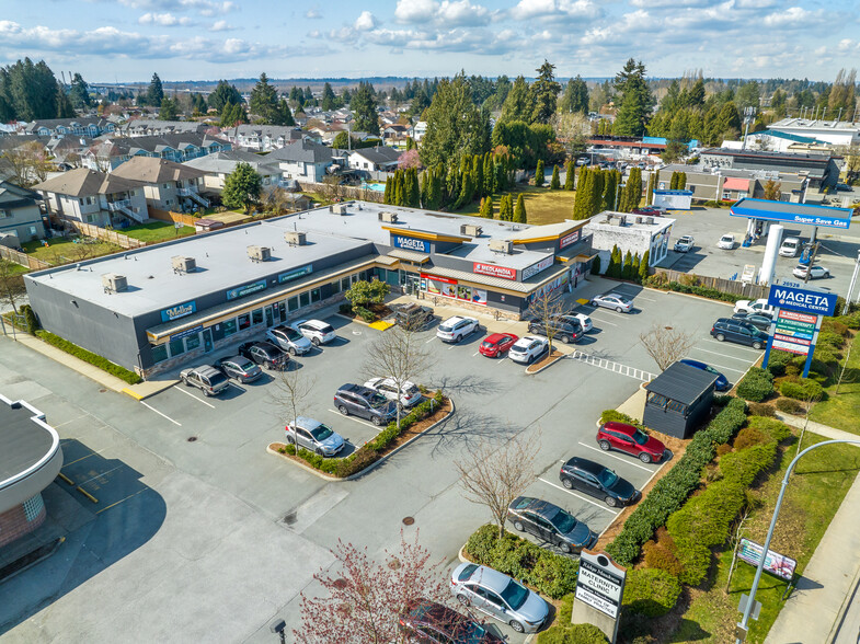 20528 Lougheed Hwy, Maple Ridge, BC à vendre - Photo de l’immeuble – Image 2 sur 4