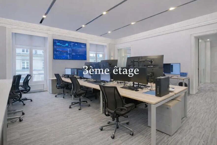Bureau dans Paris à louer - Photo de l’immeuble – Image 3 sur 9