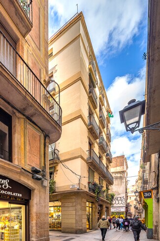 Plus de détails pour Carrer de la Boqueria, 33, Barcelone - Local commercial à louer