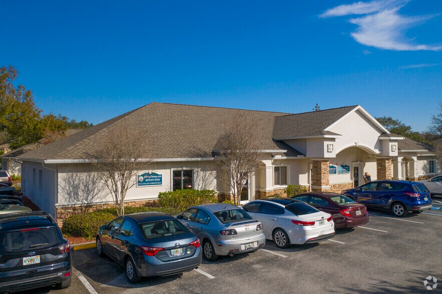 6532-6536 Gunn Hwy, Tampa, FL à louer - Photo principale – Image 1 sur 11