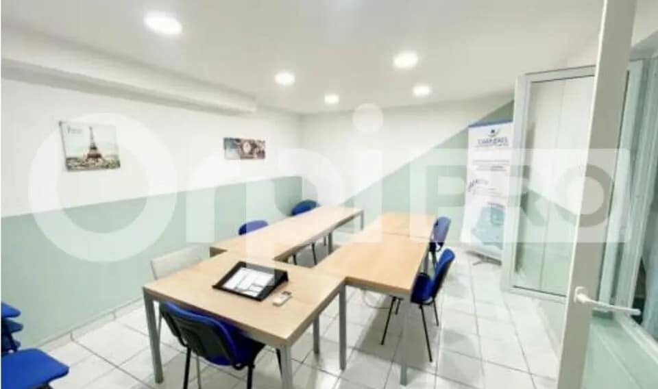 Local commercial dans Dax à louer - Photo de l’immeuble – Image 2 sur 4