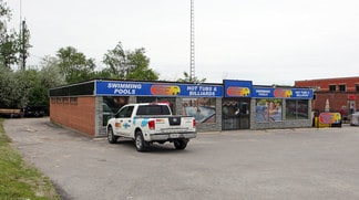 Plus de détails pour 13045 Yonge St, Richmond Hill, ON - Local commercial à vendre