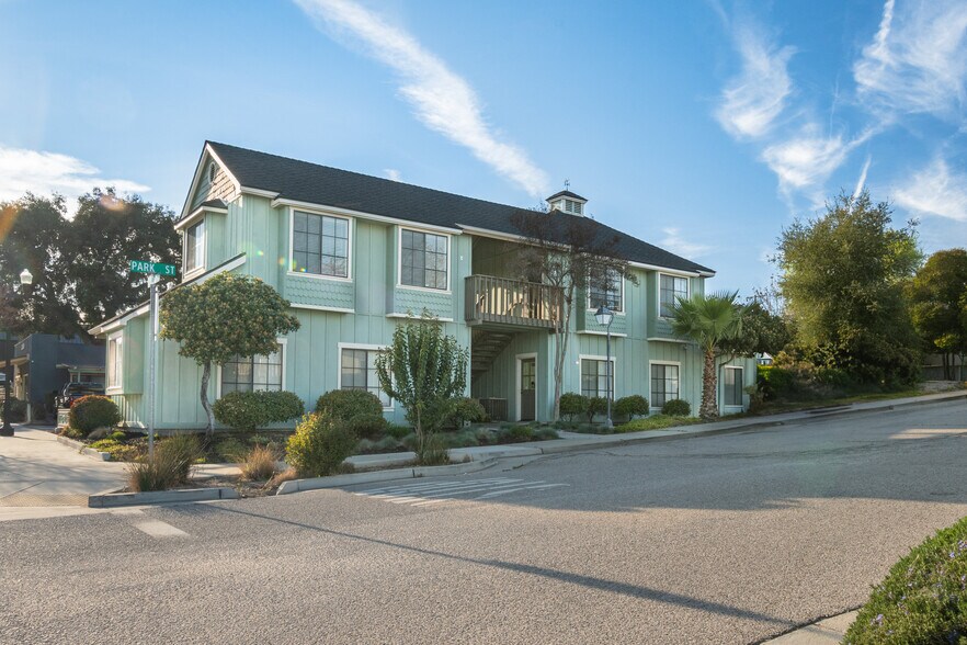 741 21st St, Paso Robles, CA à vendre - Photo de l’immeuble – Image 3 sur 31