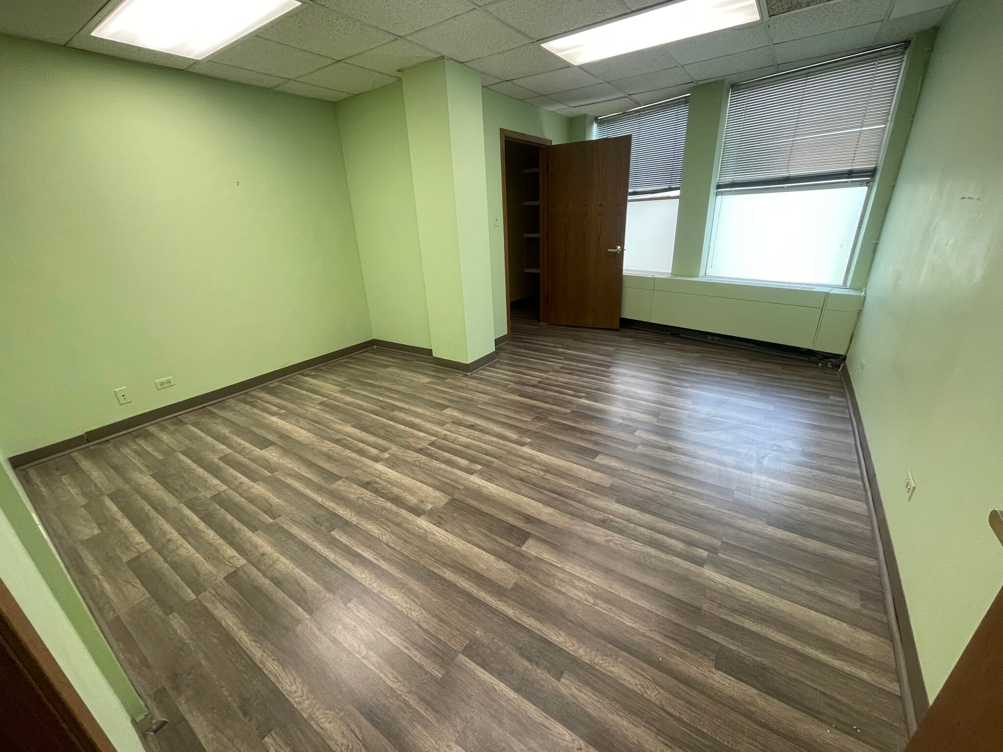 1515 N Harlem Ave, Oak Park, IL à louer Photo intérieure– Image 1 sur 6