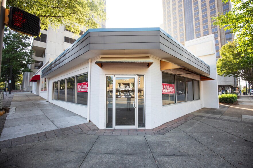 1905 Park Pl, Birmingham, AL à louer - Photo de l’immeuble – Image 1 sur 8