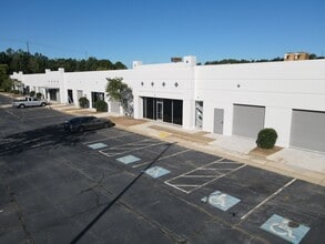 2975 Breckinridge Blvd, Duluth, GA à louer Photo intérieure– Image 1 sur 3