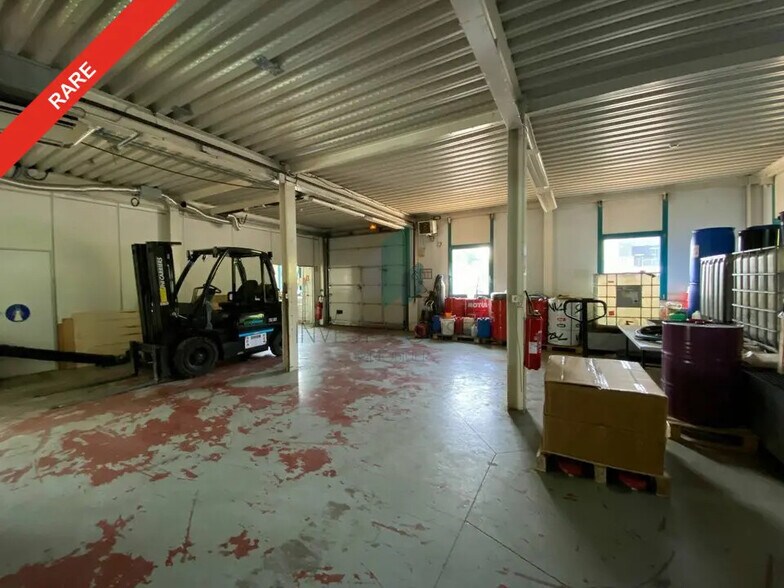 Local d'activités dans Baillet-en-France à vendre - Photo de l’immeuble – Image 2 sur 9