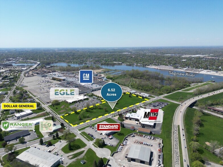 1515 N Johnson St, Bay City, MI à vendre - Photo principale – Image 1 sur 8