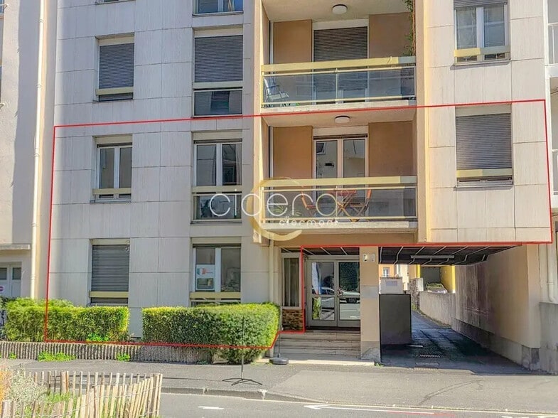 21 Boulevard Joseph-Girod, Clermont-Ferrand à vendre - Photo de l’immeuble – Image 2 sur 18