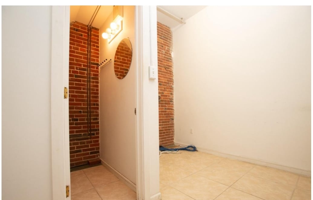 222 Church St, Philadelphia, PA à louer Photo intérieure– Image 1 sur 6