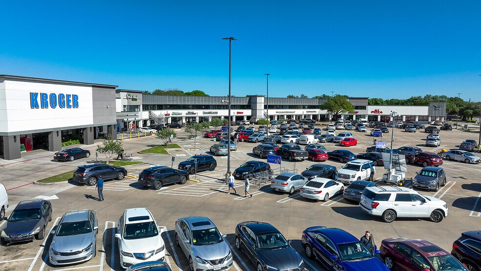 17194 NE Preston Rd, Dallas, TX à louer - Photo de l’immeuble – Image 2 sur 6